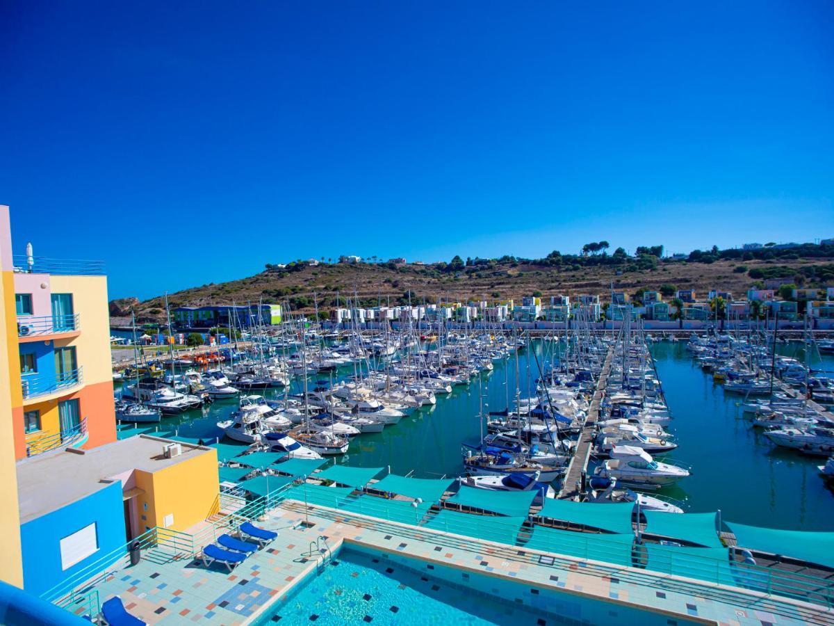 Luxury 1 Bedroom Apartment, Marina De อัลบูเฟรา ภายนอก รูปภาพ